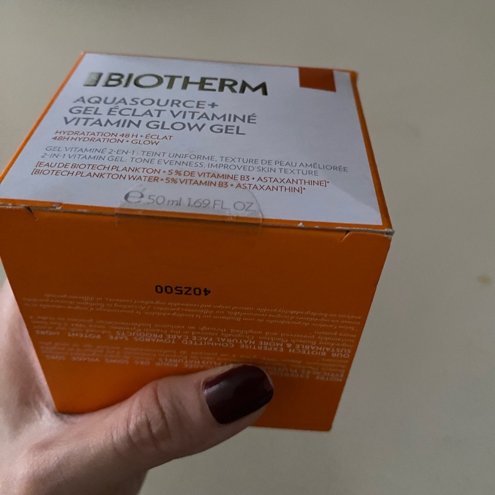 Biotherm
AQUASOURCE+ Vitamin Glow Gel new with box Sealed - Picture 4 of 4